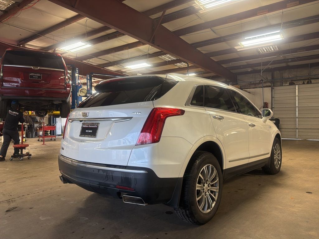2018 Cadillac XT5 Luxury FWD