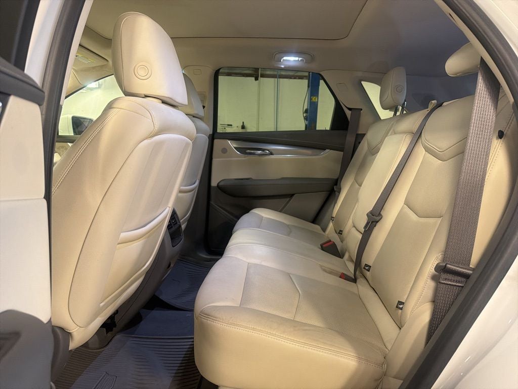 2018 Cadillac XT5 Luxury FWD