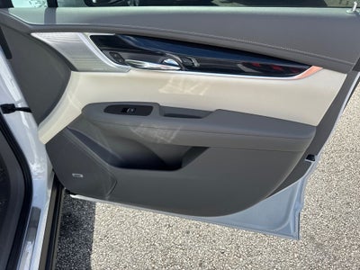 2025 Cadillac XT6 FWD Premium Luxury