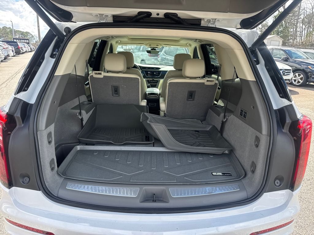 2025 Cadillac XT6 FWD Premium Luxury