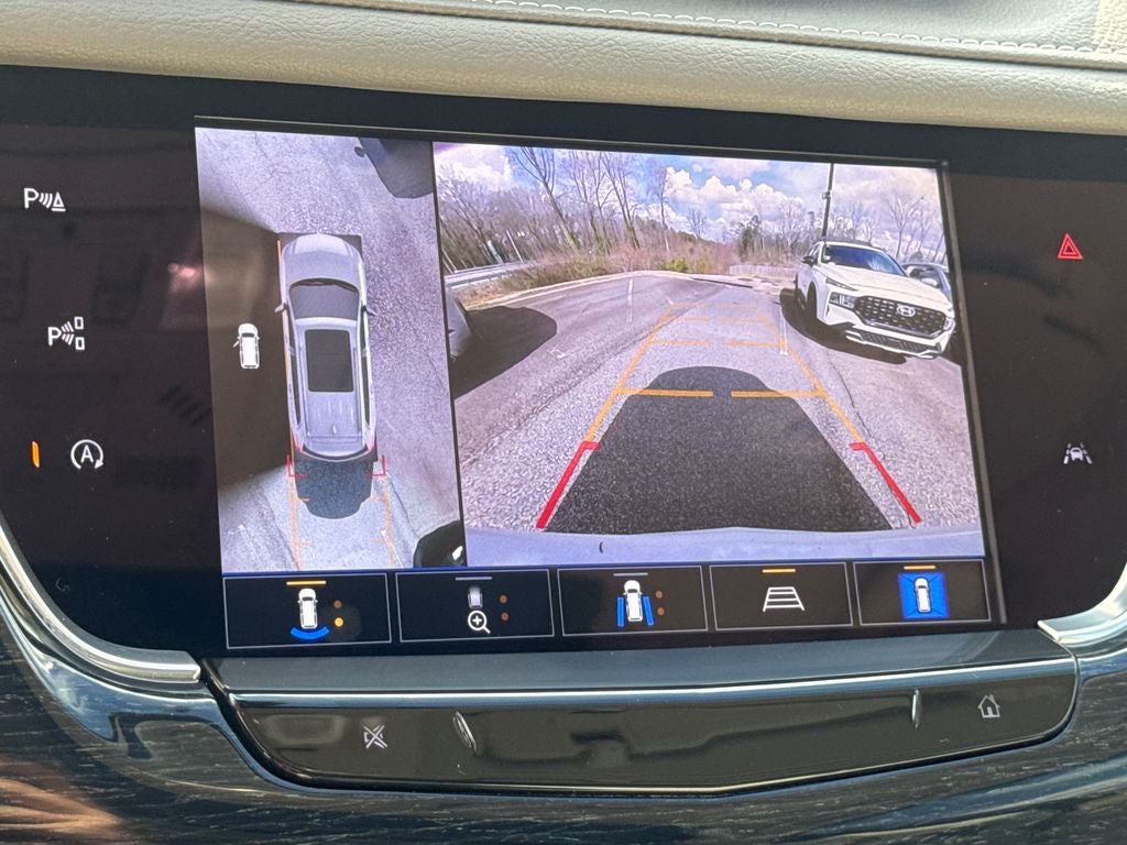 2025 Cadillac XT6 FWD Premium Luxury