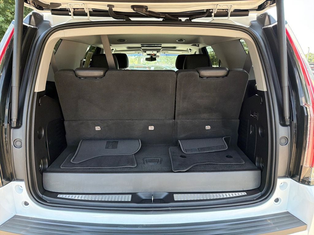 2019 Cadillac Escalade Luxury