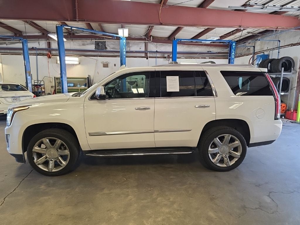 2019 Cadillac Escalade Luxury