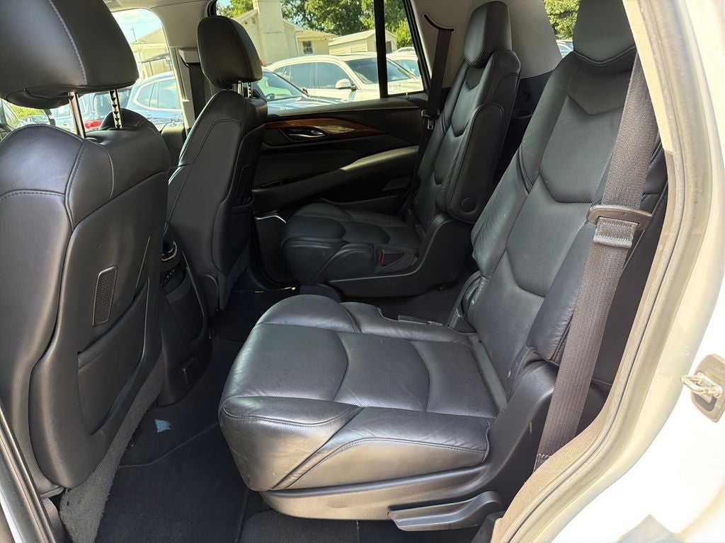 2019 Cadillac Escalade Luxury