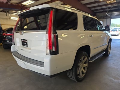 2019 Cadillac Escalade Luxury