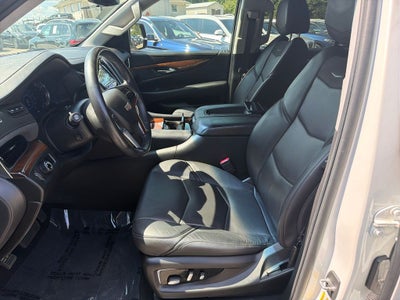 2019 Cadillac Escalade Luxury