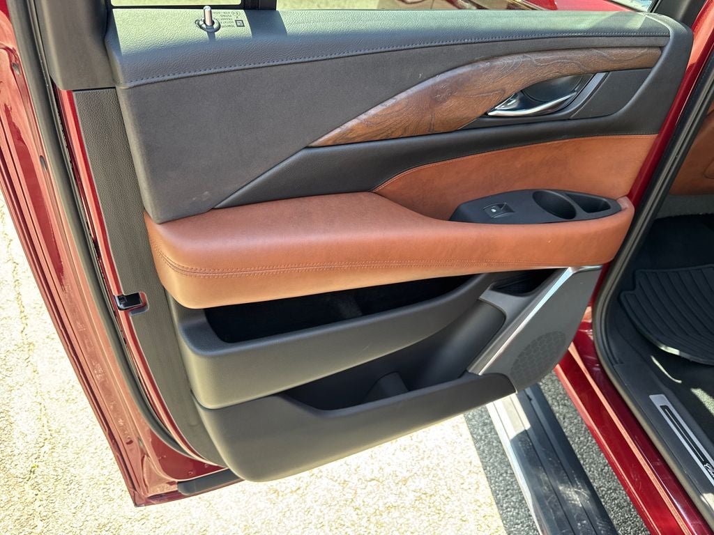 2018 Cadillac Escalade ESV Premium Luxury