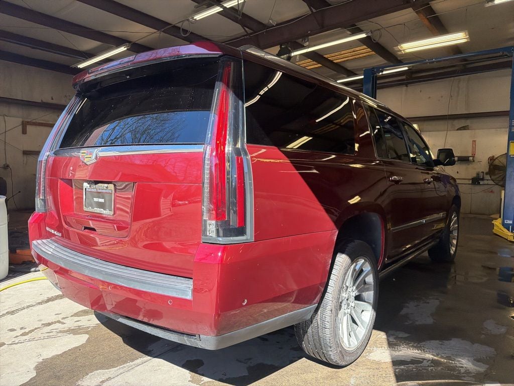 2018 Cadillac Escalade ESV Premium Luxury