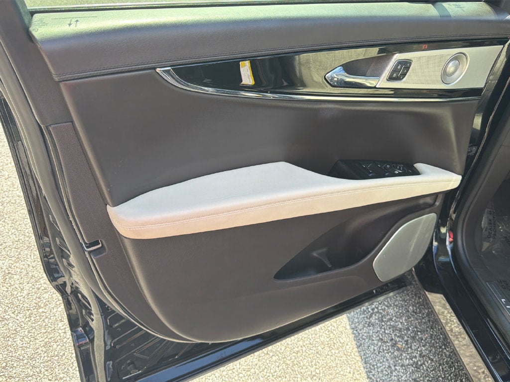 2021 Lincoln Nautilus Black Label SE 21 NAV VS
