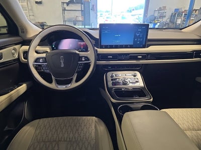 2021 Lincoln Nautilus Black Label