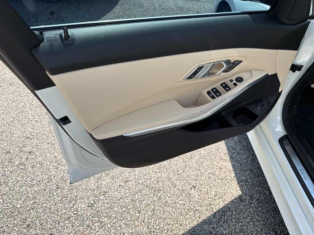 2022 BMW 3 Series 330i