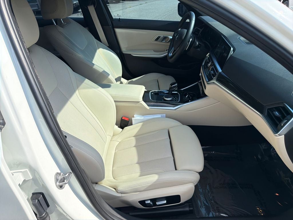 2022 BMW 3 Series 330i