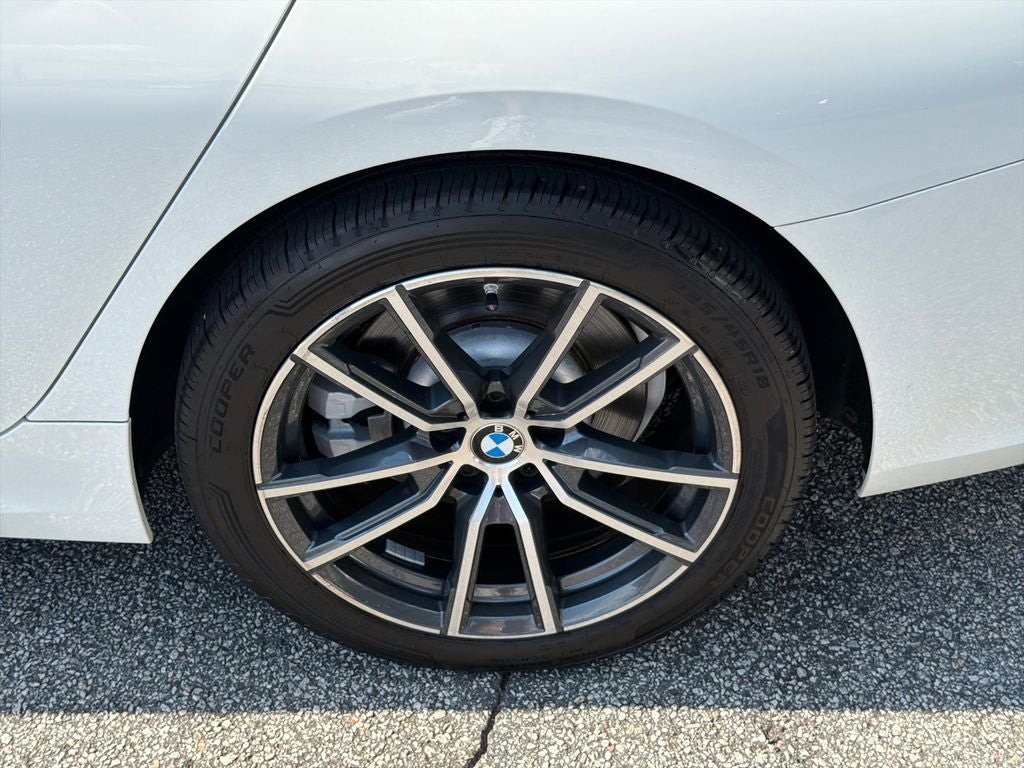 2022 BMW 3 Series 330i