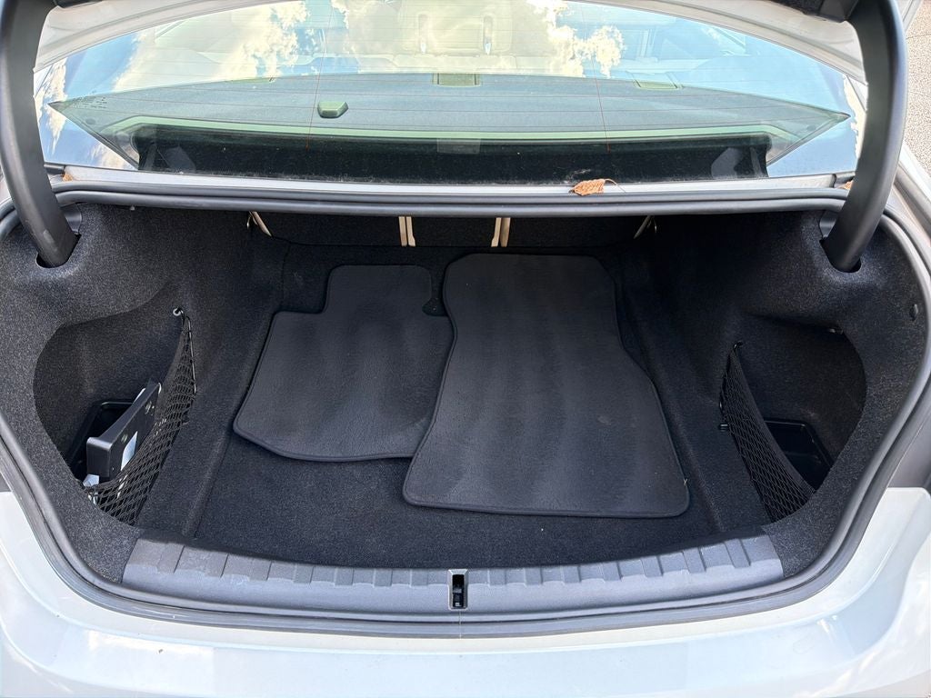 2021 BMW 3 Series 330i
