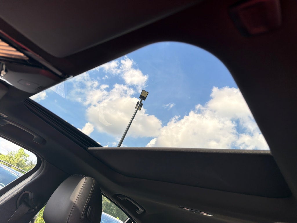 2022 BMW 3 Series 330i SE 19 P2 DRVAST AC