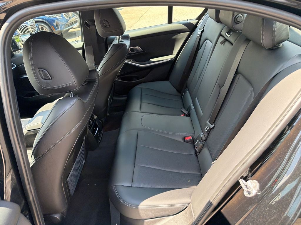 2023 BMW 3 Series 330i