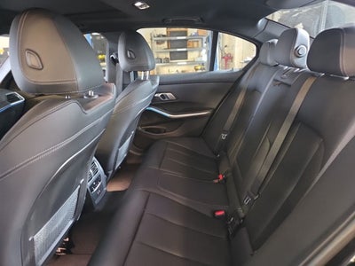 2023 BMW 3 Series 330i