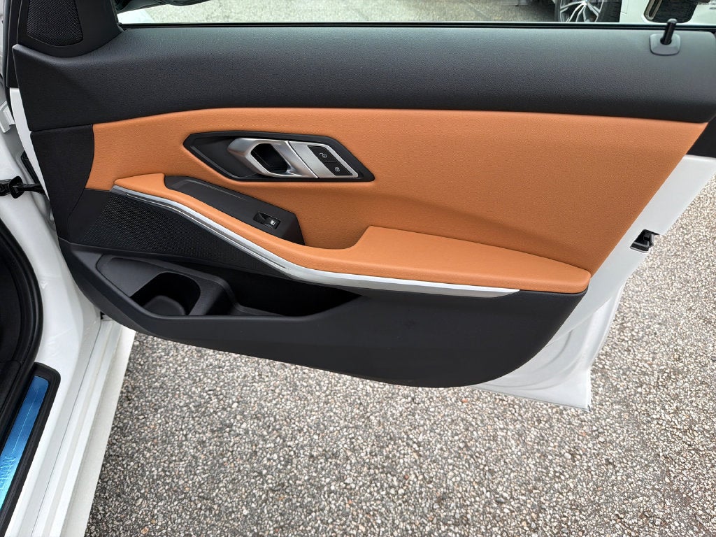 2023 BMW 3 Series 330i SE 19 BS AC