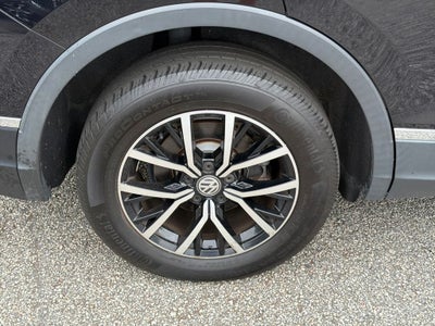 2021 Volkswagen Tiguan SE R-Line Black