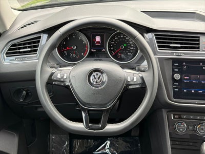 2021 Volkswagen Tiguan SE R-Line Black