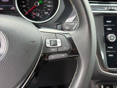 2021 Volkswagen Tiguan SE R-Line Black