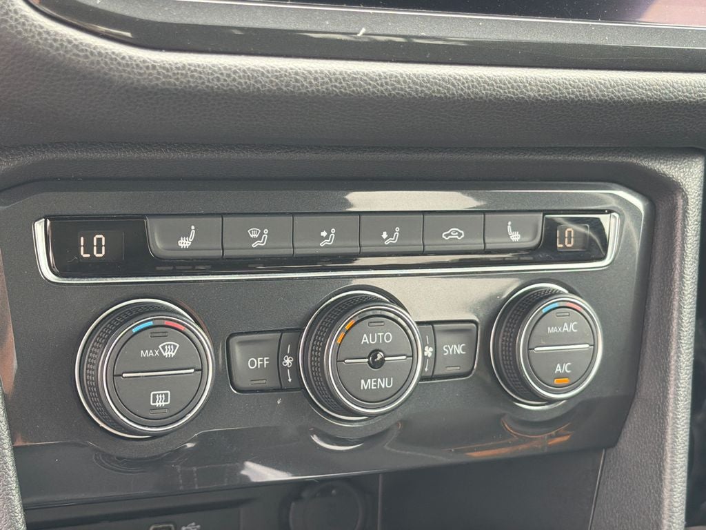 2021 Volkswagen Tiguan SE R-Line Black