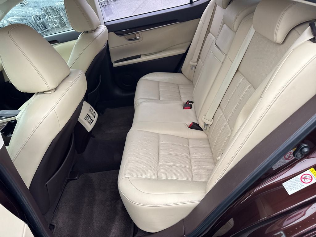 2016 Lexus ES 4dr Sdn