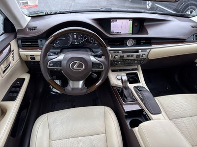 2016 Lexus ES 4dr Sdn