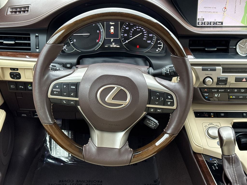 2016 Lexus ES 4dr Sdn