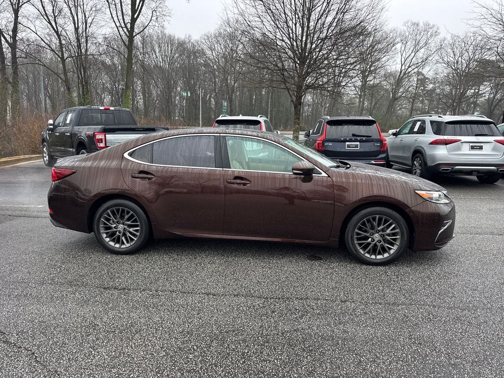 2016 Lexus ES 4dr Sdn