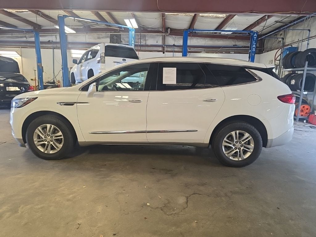 2021 Buick Enclave Essence