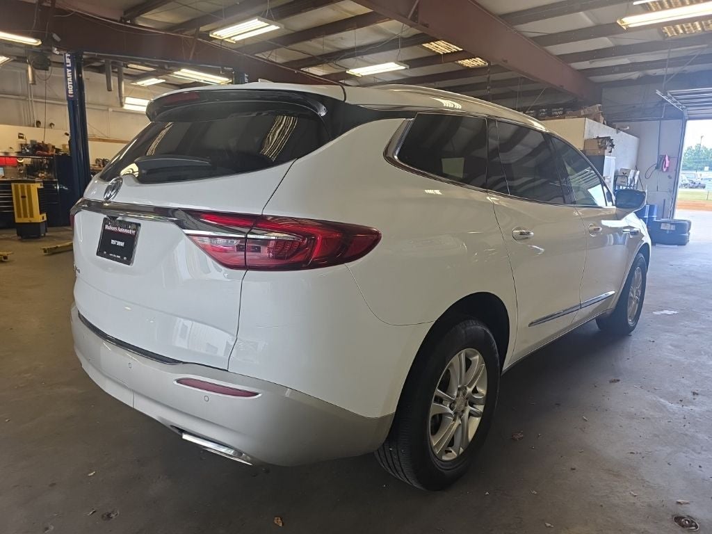 2021 Buick Enclave Essence