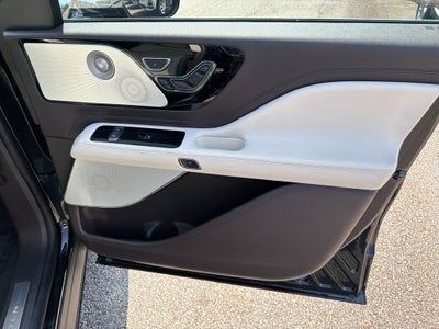 2020 Lincoln Aviator Black Label