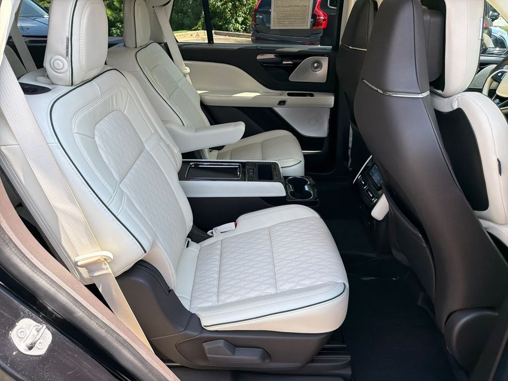 2020 Lincoln Aviator Black Label