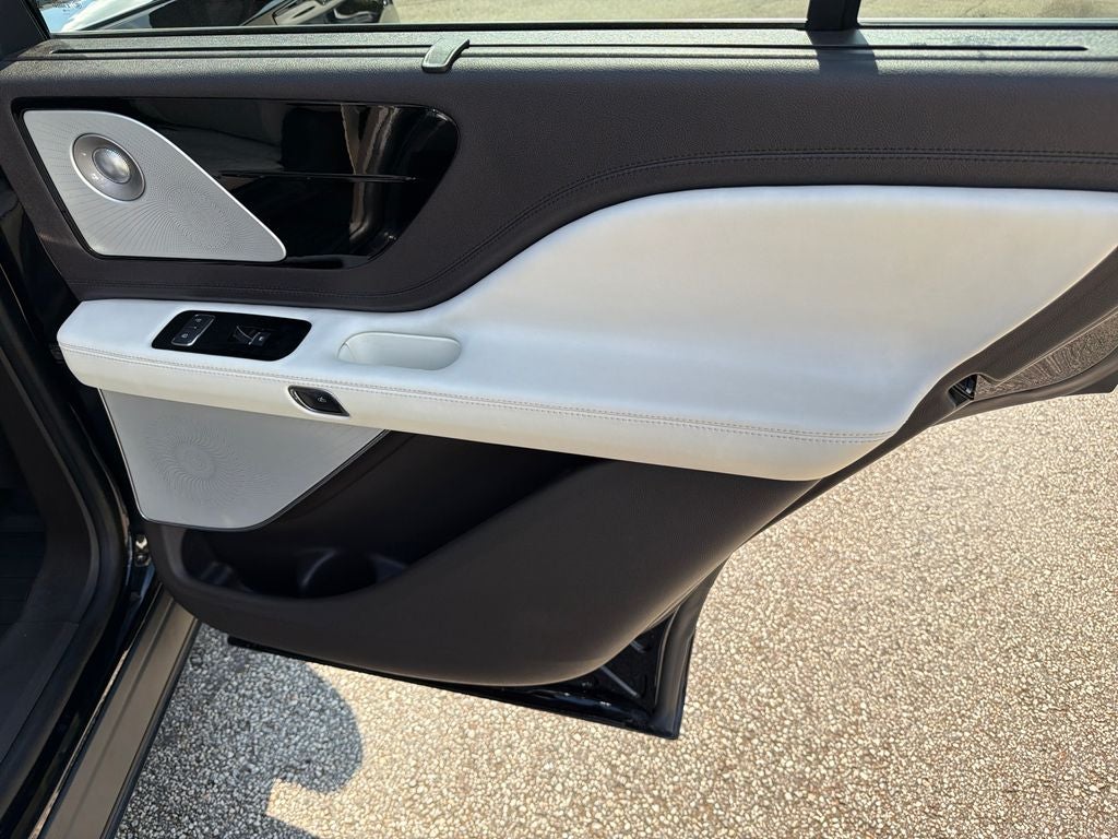 2020 Lincoln Aviator Black Label