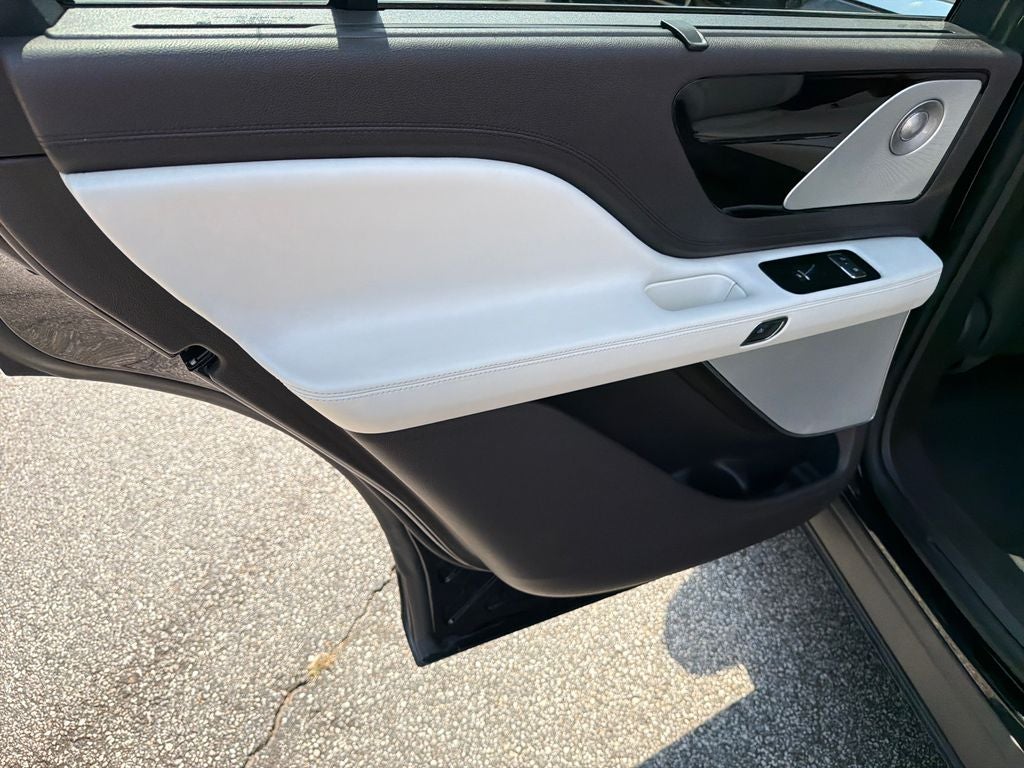 2020 Lincoln Aviator Black Label