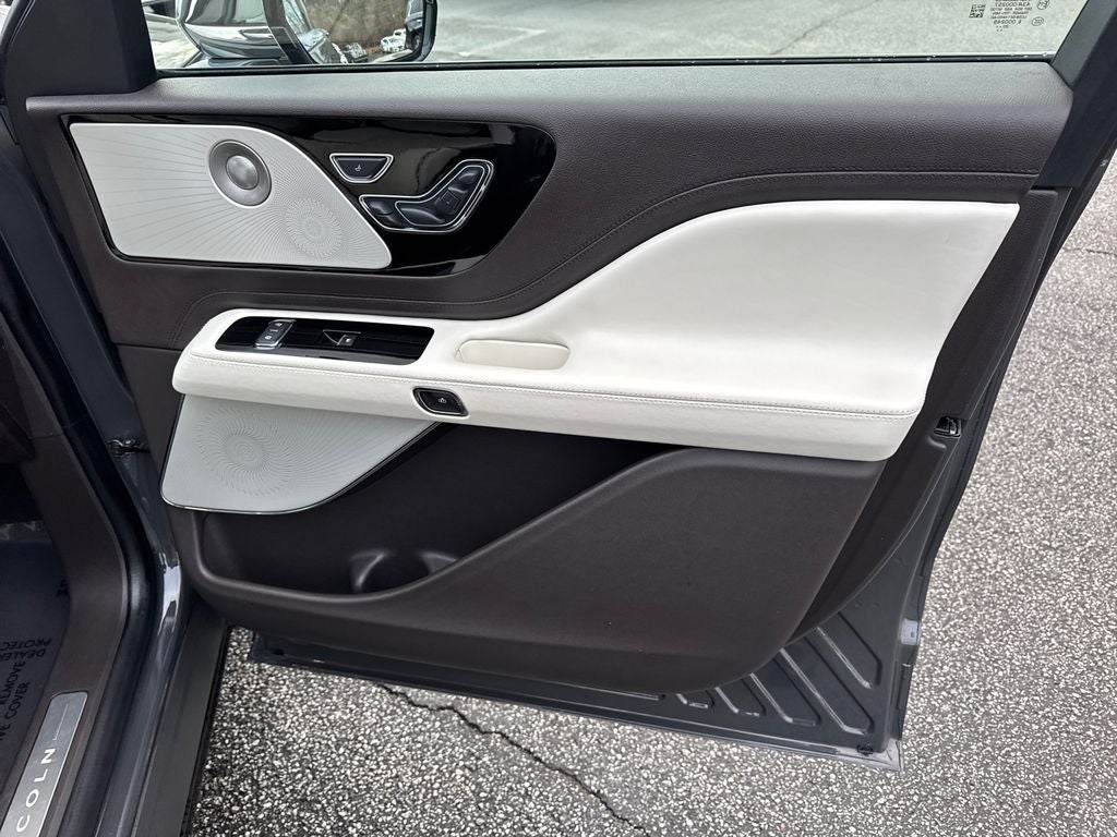 2021 Lincoln Aviator Black Label