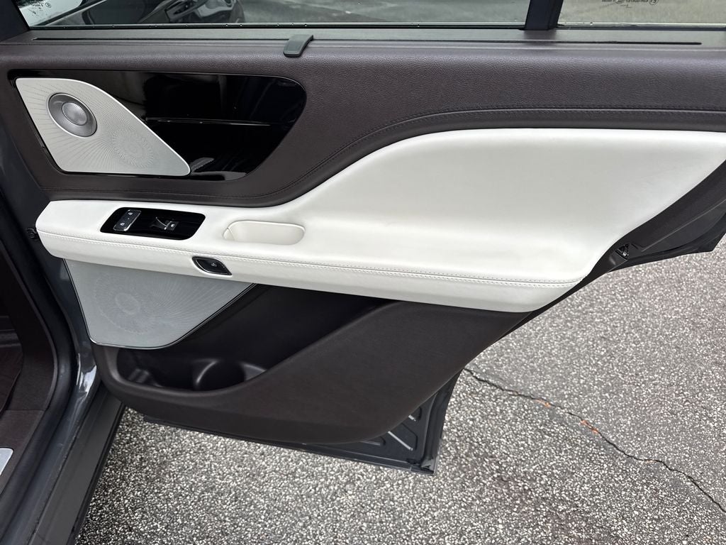 2021 Lincoln Aviator Black Label