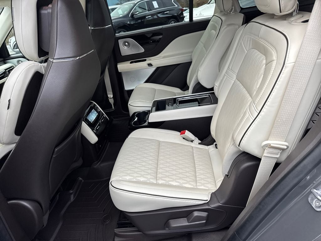 2021 Lincoln Aviator Black Label