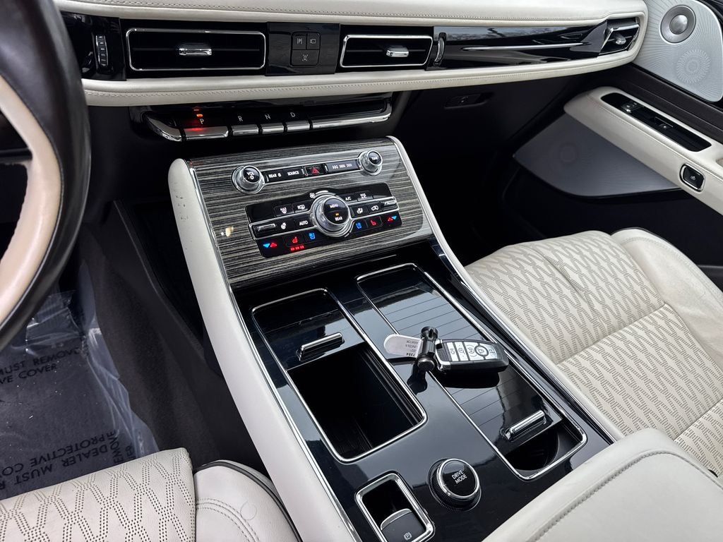 2021 Lincoln Aviator Black Label