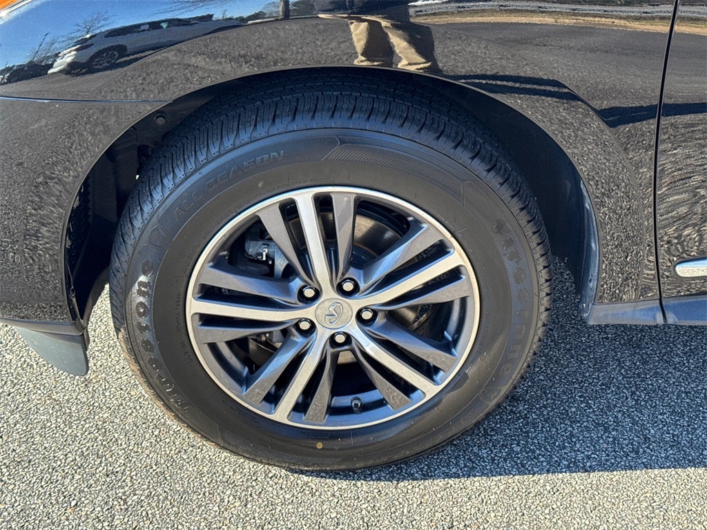2019 INFINITI QX60 LUXE