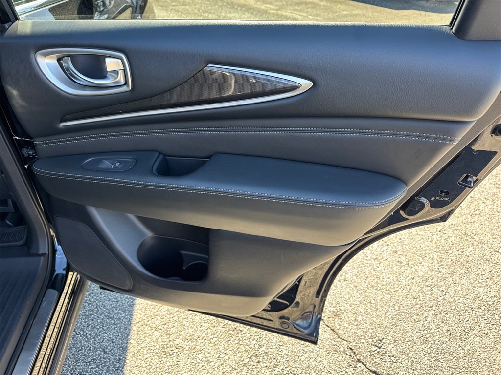 2019 INFINITI QX60 LUXE