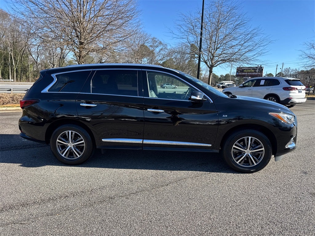 2019 INFINITI QX60 LUXE