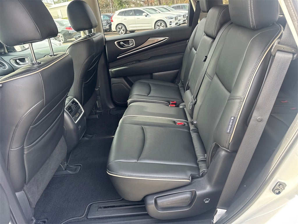 2019 INFINITI QX60 LUXE