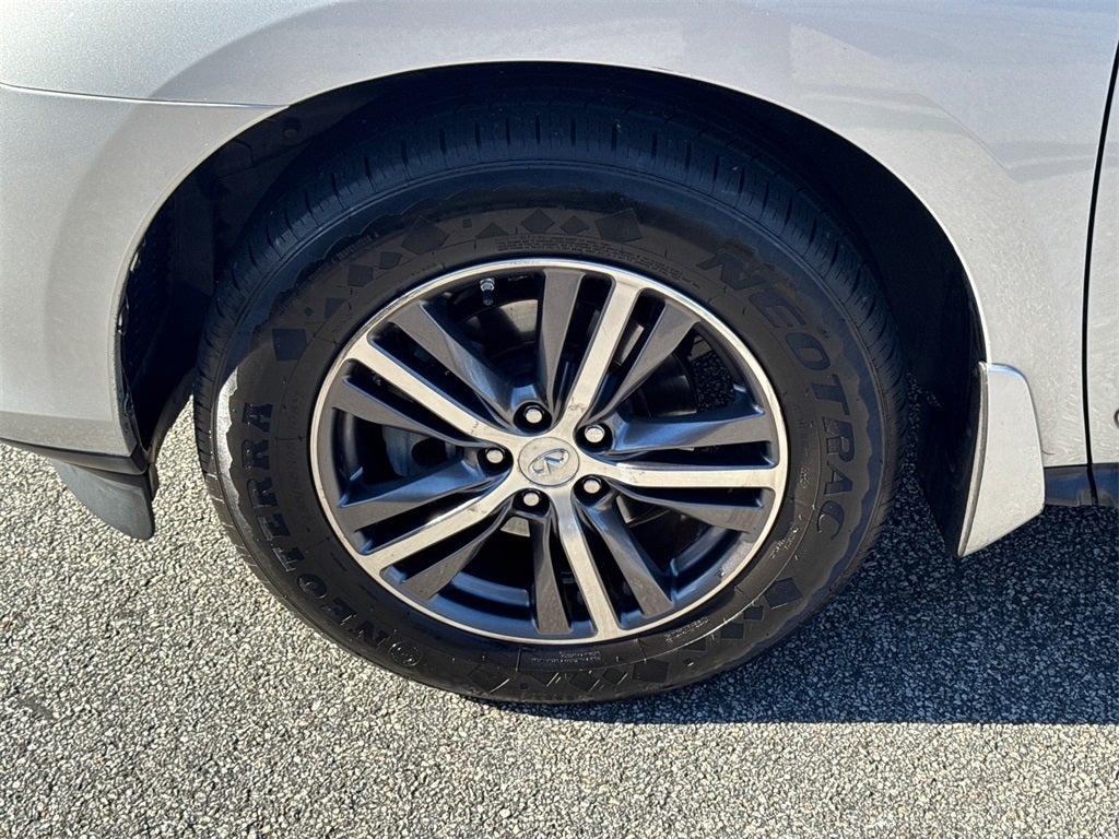 2019 INFINITI QX60 LUXE