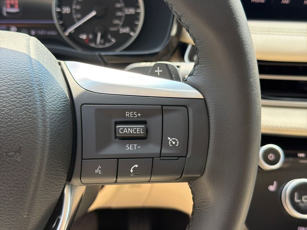 2023 INFINITI QX60 PURE