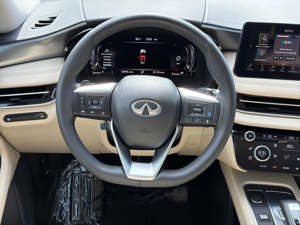 2023 INFINITI QX60 LUXE