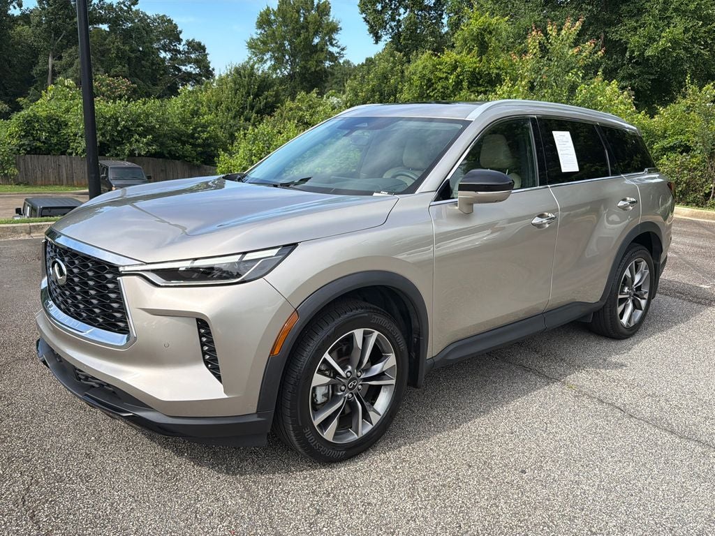 2023 INFINITI QX60 LUXE