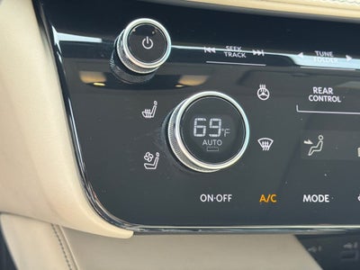 2023 INFINITI QX60 LUXE