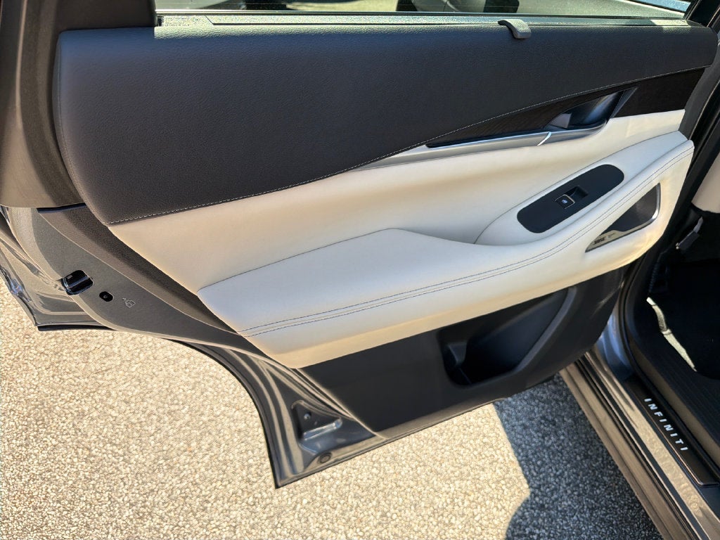 2023 INFINITI QX60 Sensory SE 20 LP VOSE VS